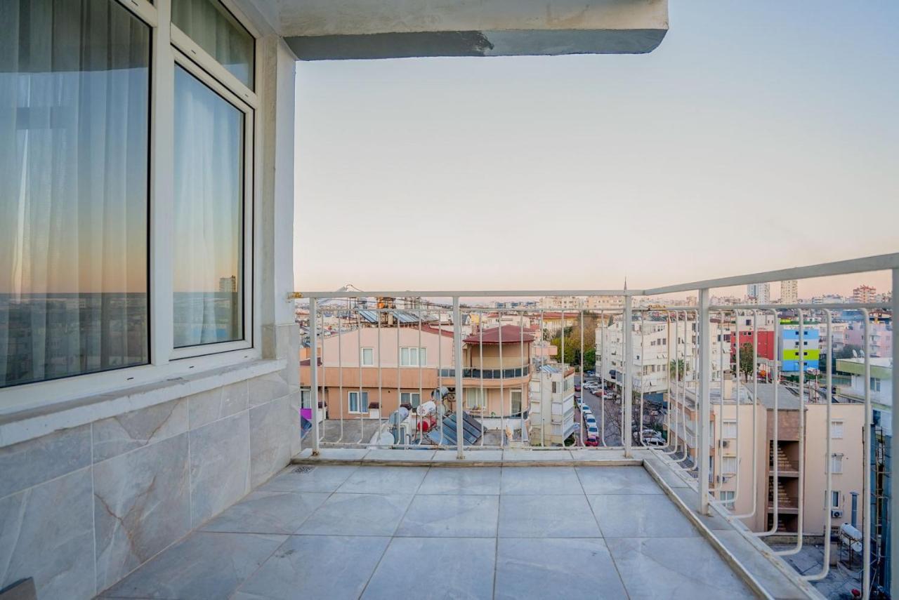 Central And Comfy Flat With Balcony In Muratpasa Antalya Ngoại thất bức ảnh